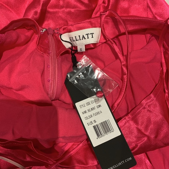 ELLIATT Belmont Gown in Fuchsia. NWTS. Size small - Picture 7 of 7